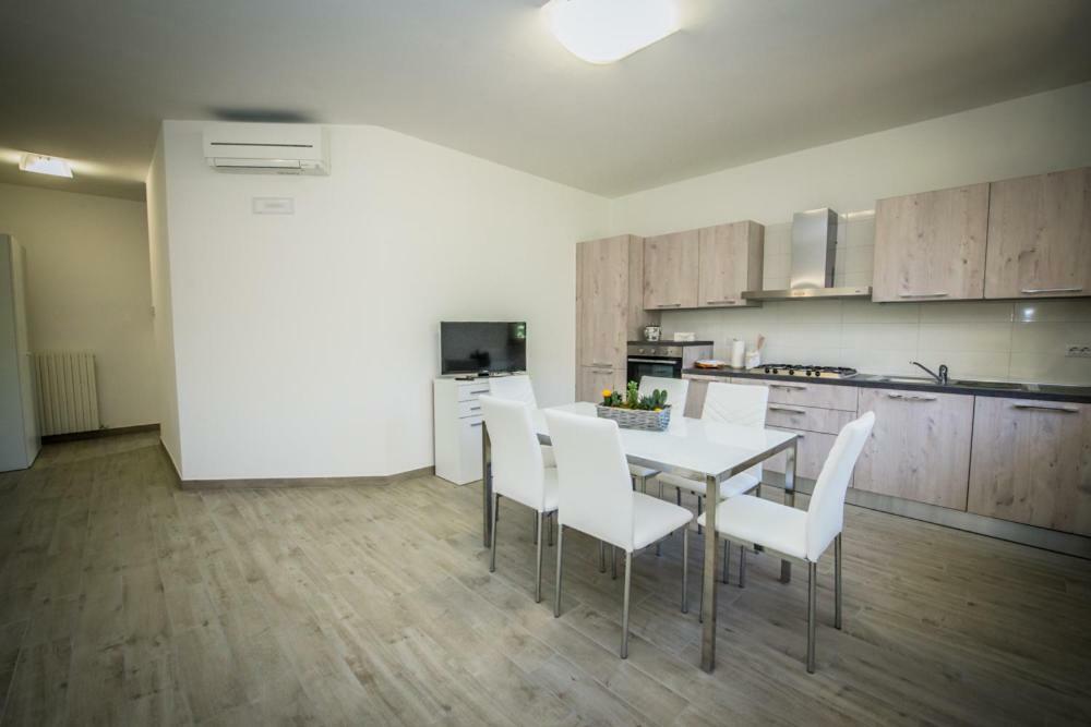 Appartamenti Vicino Al Mare Civitanova Marche Exterior foto